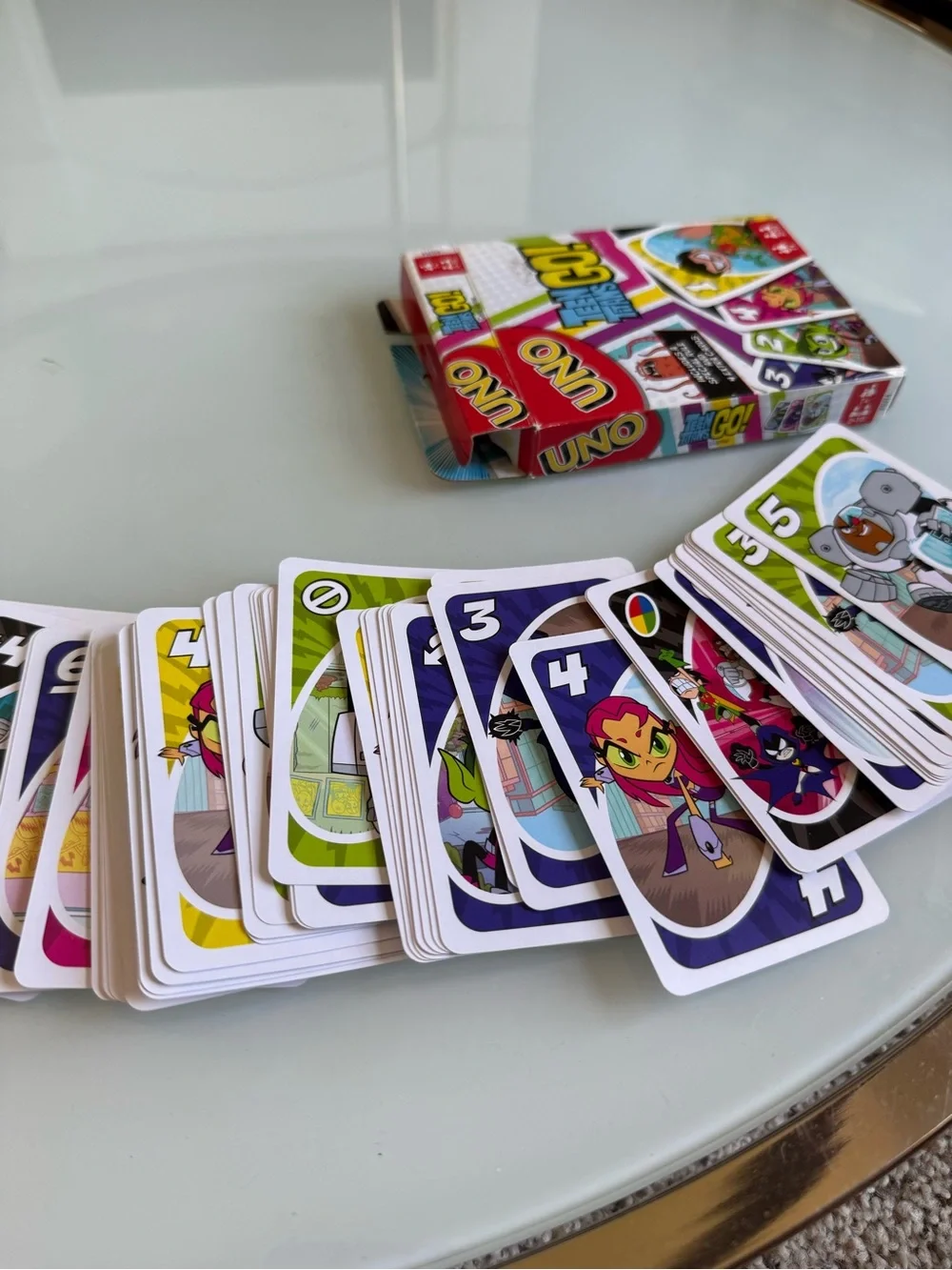 Mattel UNO Teen Titans GO! Card Game - Pink, Purple, Yellow, Blue